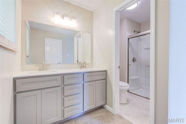 12 Northstar Court, St Peters, MO 63376