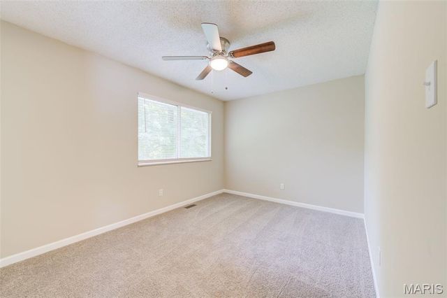 12 Northstar Court, St Peters, MO 63376