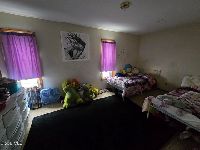 833 Mason Street, Schenectady, NY 12308