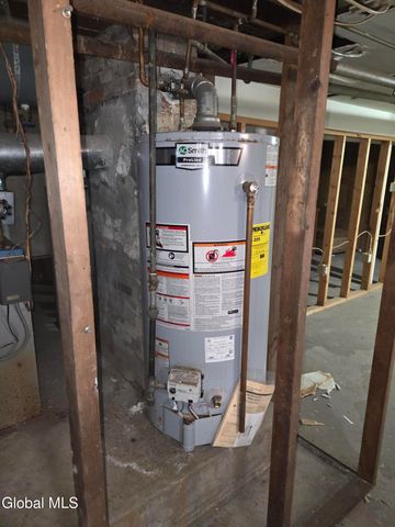 833 Mason Street, Schenectady, NY 12308