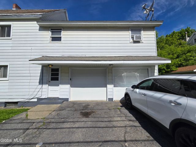 833 Mason Street, Schenectady, NY 12308