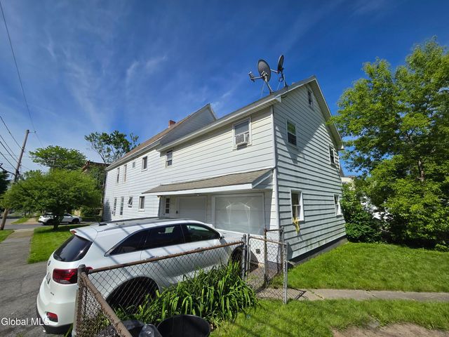 833 Mason Street, Schenectady, NY 12308