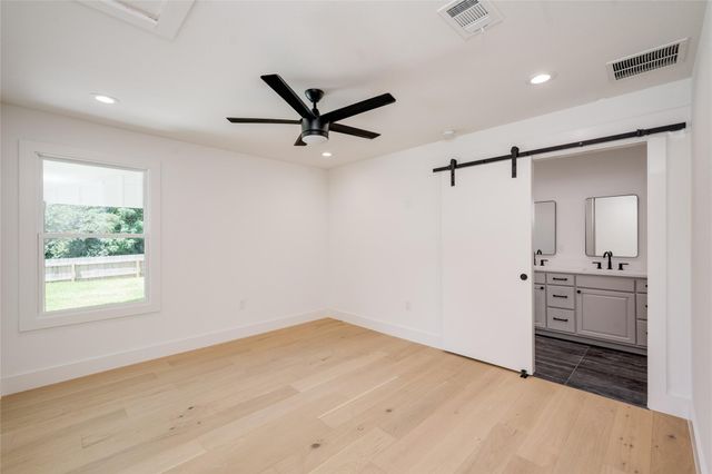 1928 Miles Ave 1, Austin, TX 78745