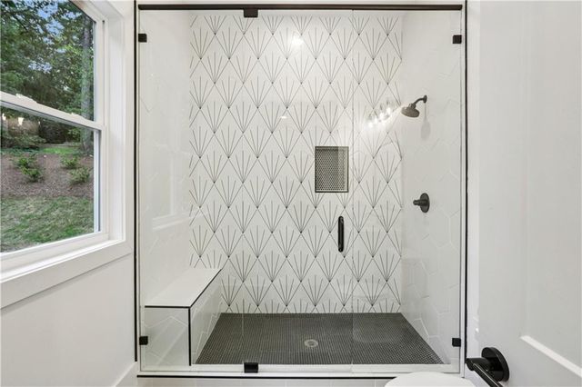 2082 Lyle Avenue, College Park, GA 30337