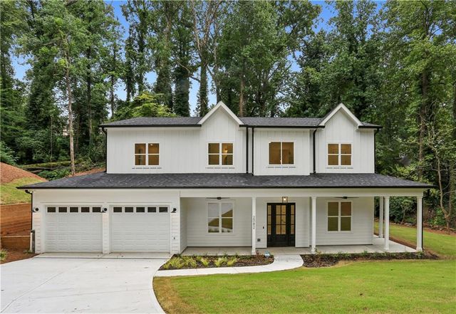 2082 Lyle Avenue, College Park, GA 30337