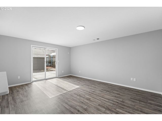 15805 Ne 48TH Cir, Vancouver, WA 98682