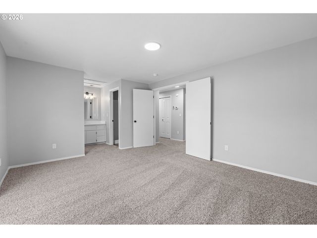 15805 Ne 48TH Cir, Vancouver, WA 98682