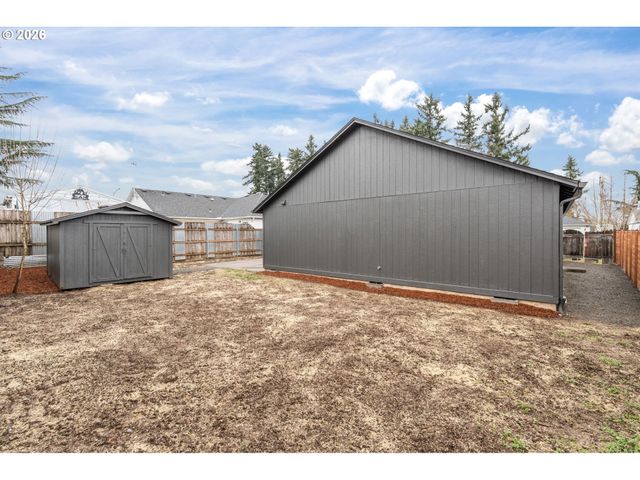 15805 Ne 48TH Cir, Vancouver, WA 98682