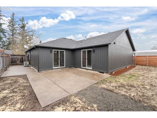 15805 Ne 48TH Cir, Vancouver, WA 98682