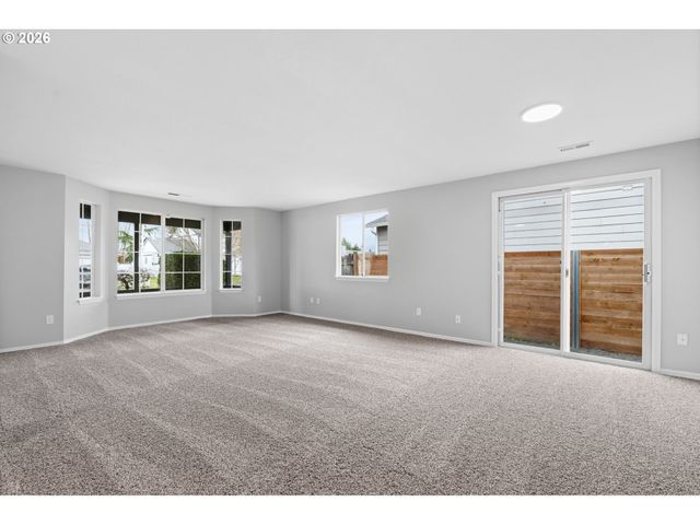 15805 Ne 48TH Cir, Vancouver, WA 98682