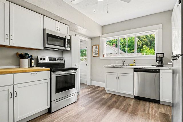 332 High View Street, Watervliet, MI 49098