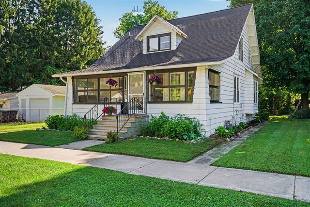 332 High View Street, Watervliet, MI 49098