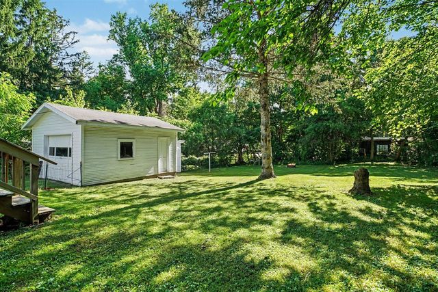 332 High View Street, Watervliet, MI 49098