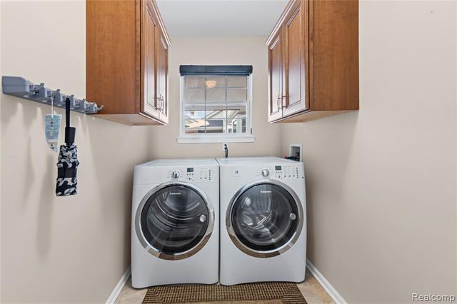 16829 Club Drive 41, Southgate, MI 48195