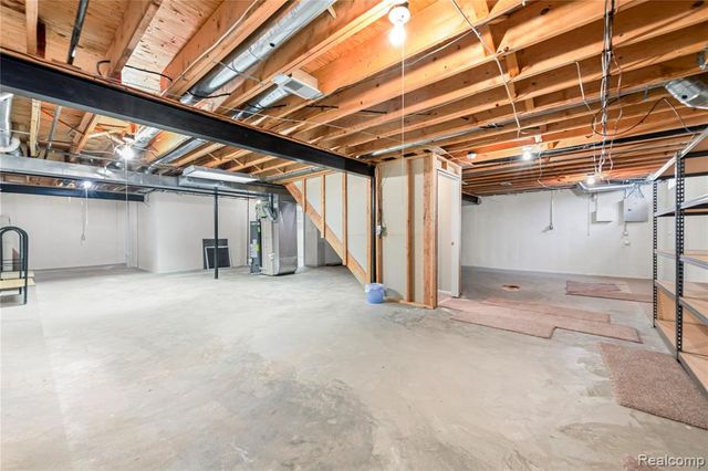 16829 Club Drive 41, Southgate, MI 48195