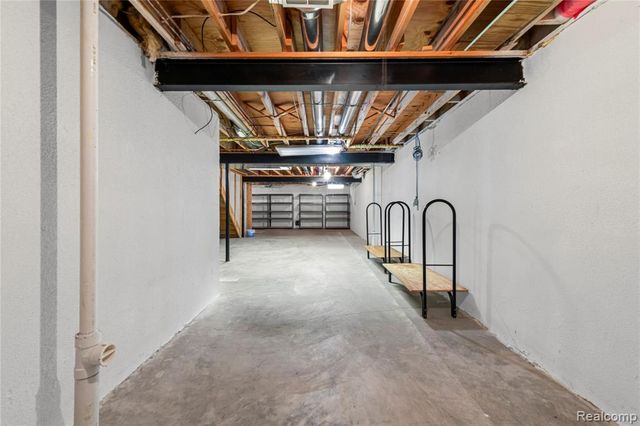 16829 Club Drive 41, Southgate, MI 48195