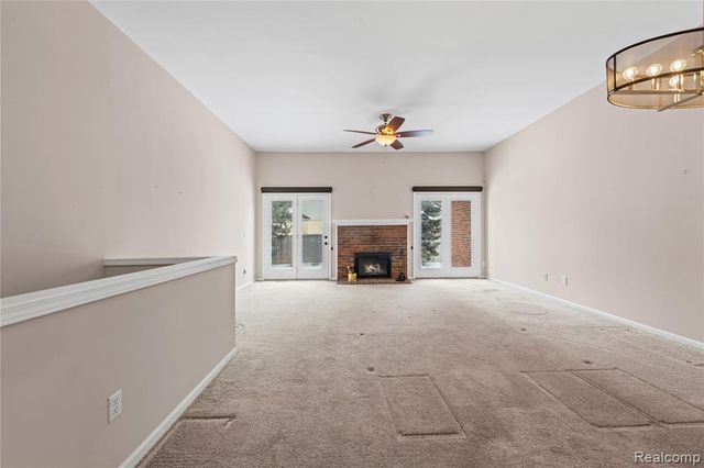 16829 Club Drive 41, Southgate, MI 48195