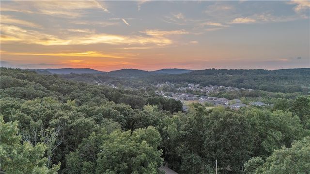 451 W Horn Street, Fayetteville, AR 72701