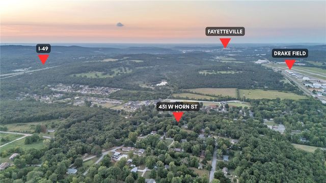 451 W Horn Street, Fayetteville, AR 72701
