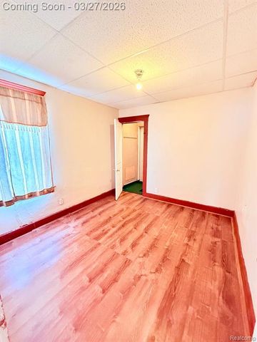 3886 Comstock Street, Hamtramck, MI 48212