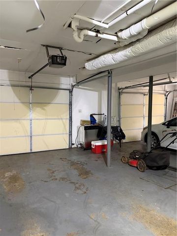 5252 Enchanted SW Cove, Lilburn, GA 30047