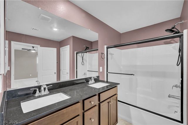 10788 River Junction Avenue, Las Vegas, NV 89166