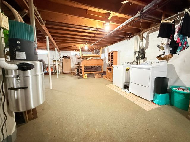 249 Maple Avenue, Claremont, NH 03743