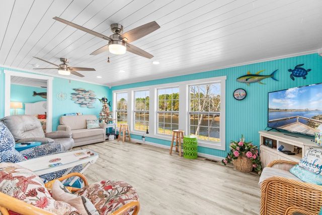 815 Waterway Dr., North Myrtle Beach, SC 29582