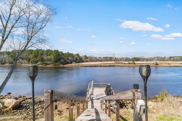 815 Waterway Dr., North Myrtle Beach, SC 29582