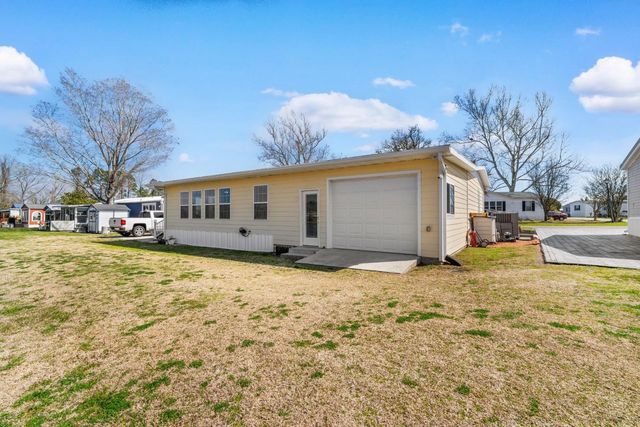 815 Waterway Dr., North Myrtle Beach, SC 29582