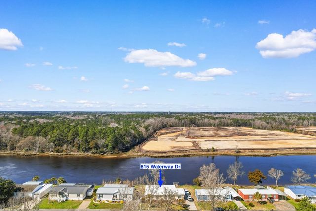 815 Waterway Dr., North Myrtle Beach, SC 29582