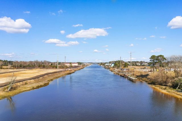 815 Waterway Dr., North Myrtle Beach, SC 29582