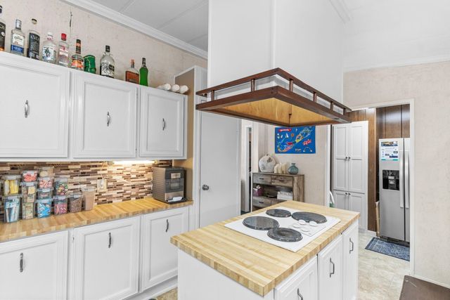 815 Waterway Dr., North Myrtle Beach, SC 29582