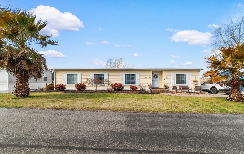 815 Waterway Dr., North Myrtle Beach, SC 29582