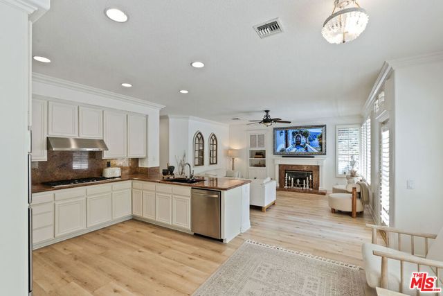 23604 Sunderland Court, Valencia, CA 91354