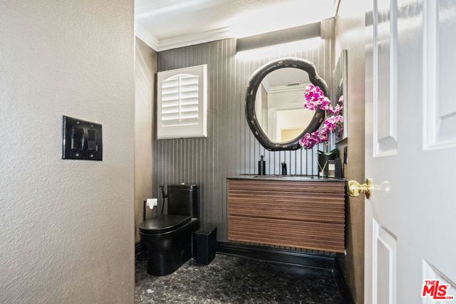 23604 Sunderland Court, Valencia, CA 91354