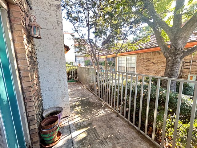 6509 Hickock Drive 2C, Fort Worth, TX 76116
