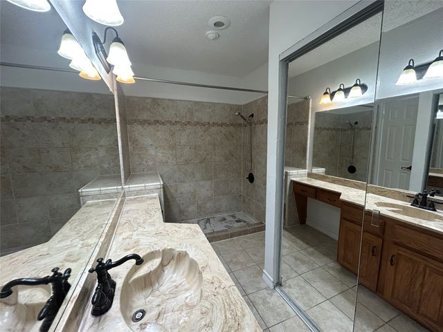 6509 Hickock Drive 2C, Fort Worth, TX 76116
