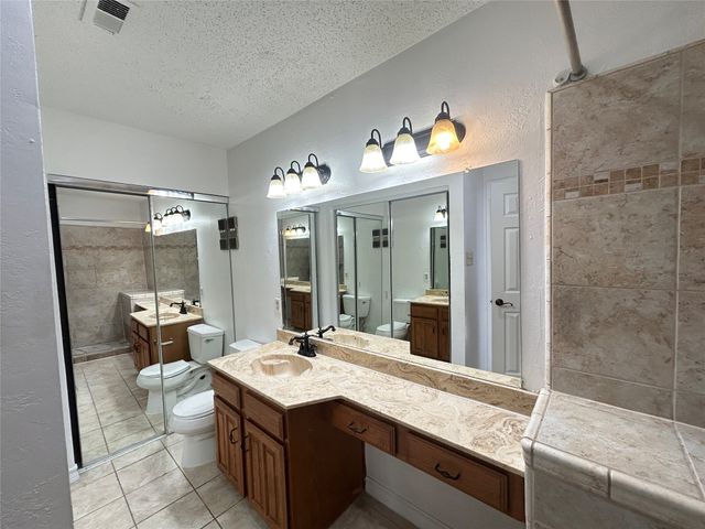 6509 Hickock Drive 2C, Fort Worth, TX 76116