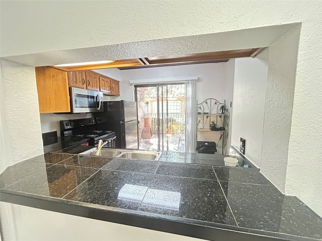 6509 Hickock Drive 2C, Fort Worth, TX 76116