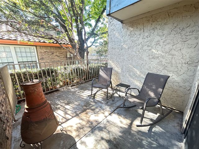 6509 Hickock Drive 2C, Fort Worth, TX 76116