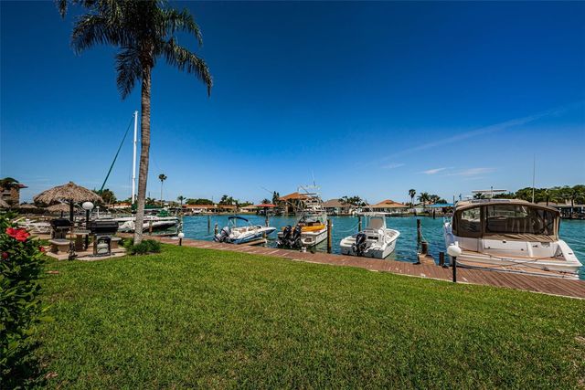 51 ISLAND WAY 306, Clearwater Beach, FL 33767
