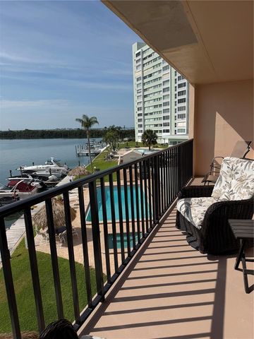51 ISLAND WAY 306, Clearwater Beach, FL 33767