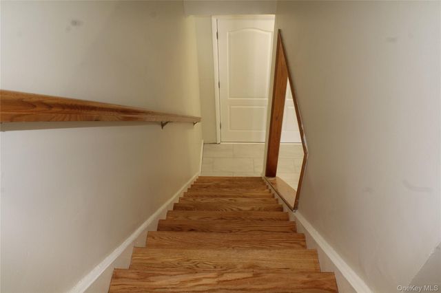 274 Robinson Avenue 1, Bronx, NY 10465