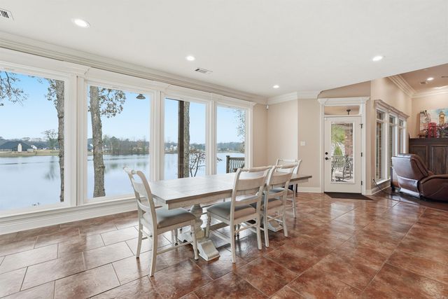 6717 Kensington Drive, Benton, AR 72019