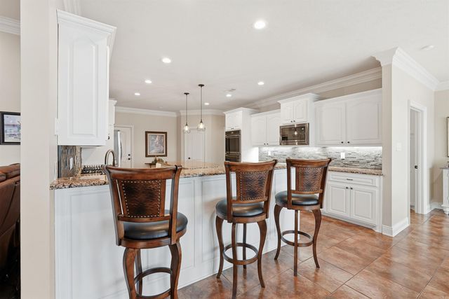 6717 Kensington Drive, Benton, AR 72019