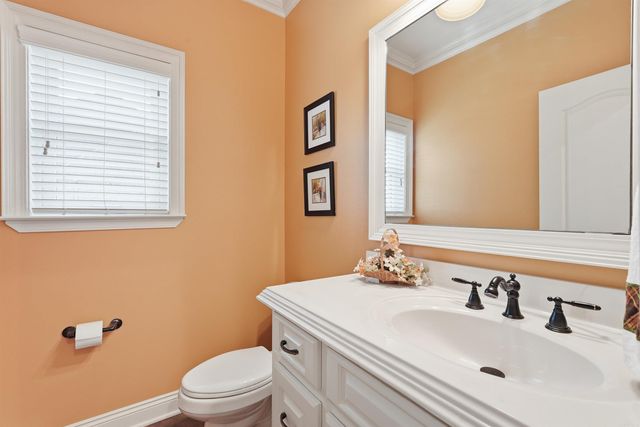 6717 Kensington Drive, Benton, AR 72019