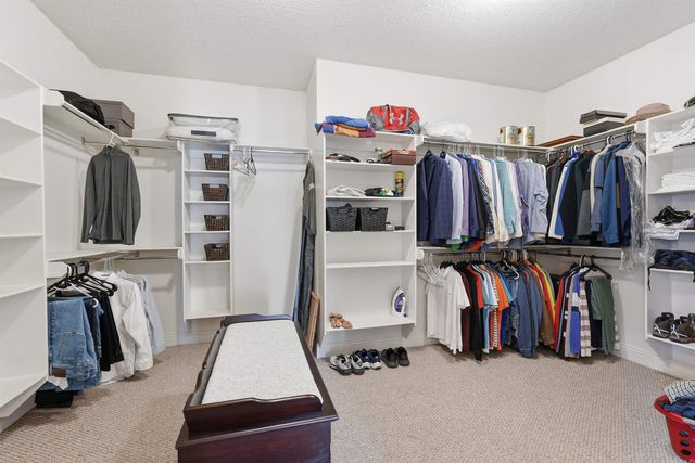 6717 Kensington Drive, Benton, AR 72019