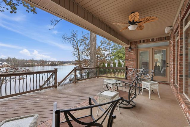 6717 Kensington Drive, Benton, AR 72019