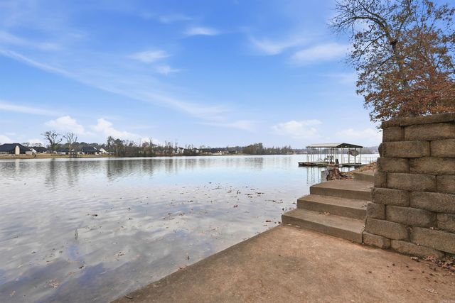 6717 Kensington Drive, Benton, AR 72019